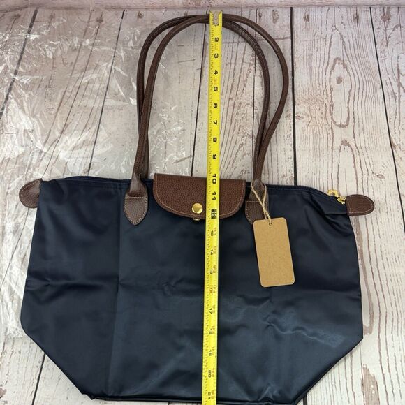 Bekilole Women's Spacious & Stylish Waterproof Shoulder Tote Bag in Classic Navy - Picture 10 of 11